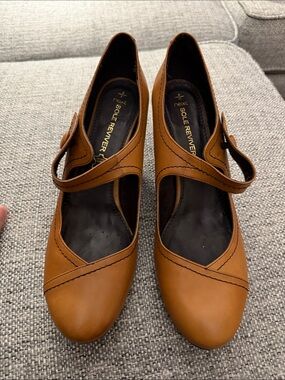 NEW Next Sole Reviver Vintage Tan Leather Mary Jane Pumps  UK 8/42 US 10-10.5